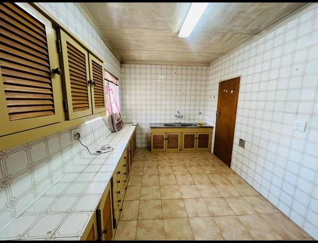 BUSINESS FOR SALE IN ALBERTON NORTH